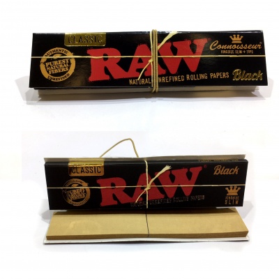 RAW Black Connoisseur Classic King Size Slim Rolling Papers + Tips