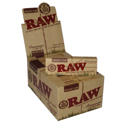 RAW Organic Connoisseur 1 Size Rolling Papers with Tips