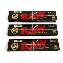 RAW Black Classic King Size Slim Rolling Papers